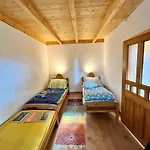 Rustic Harmony Casa de Férias