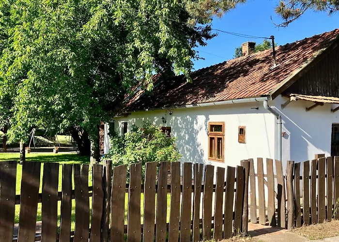 Rustic Harmony Semesterbostad